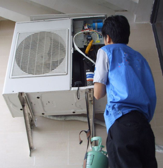 富民空调开机无反应维修